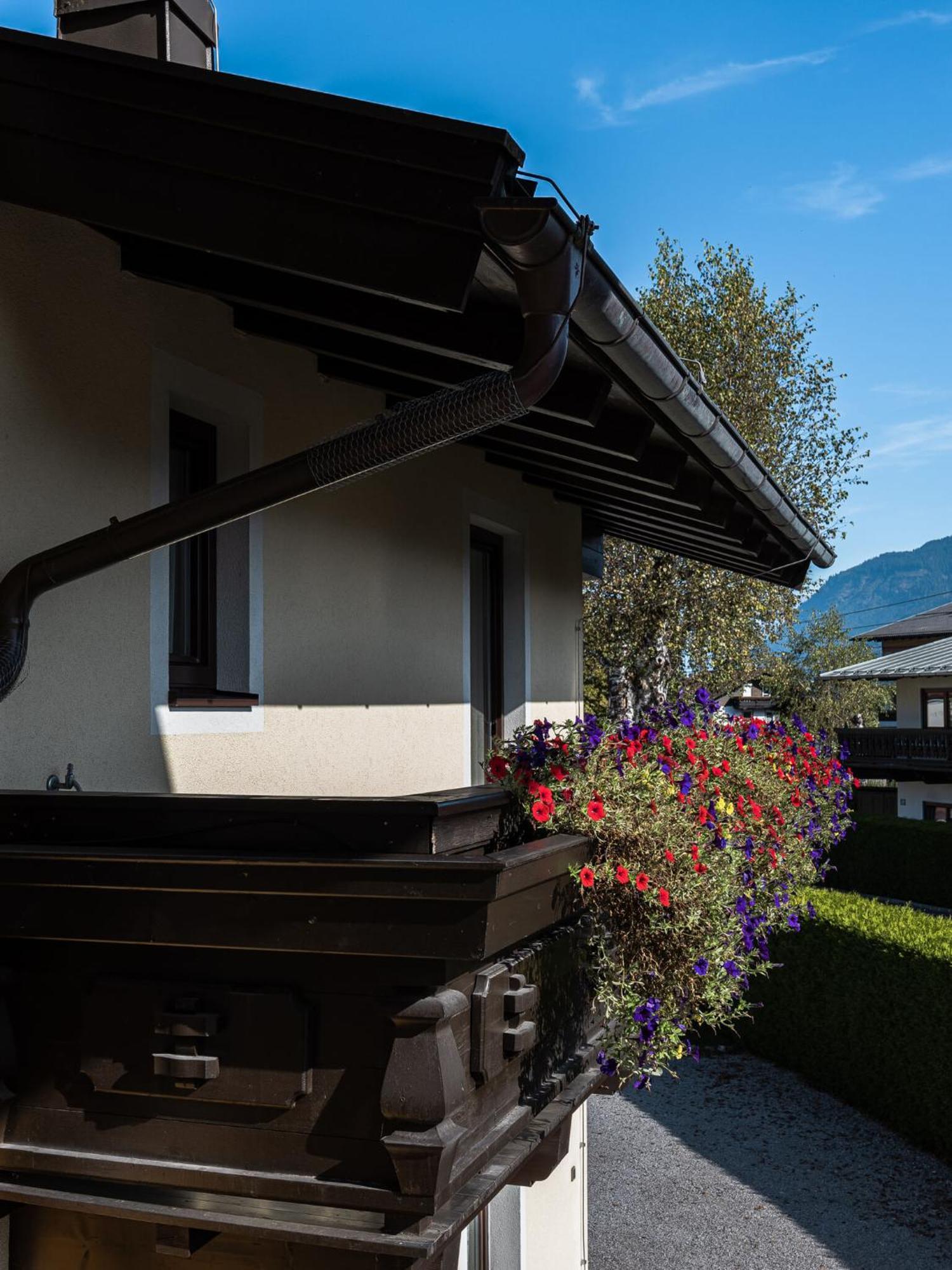 Gaestehaus Bleiweis-Zehentner Zell am See Exteriér fotografie